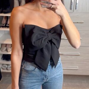 Strapless NBD Tavira Bow Top